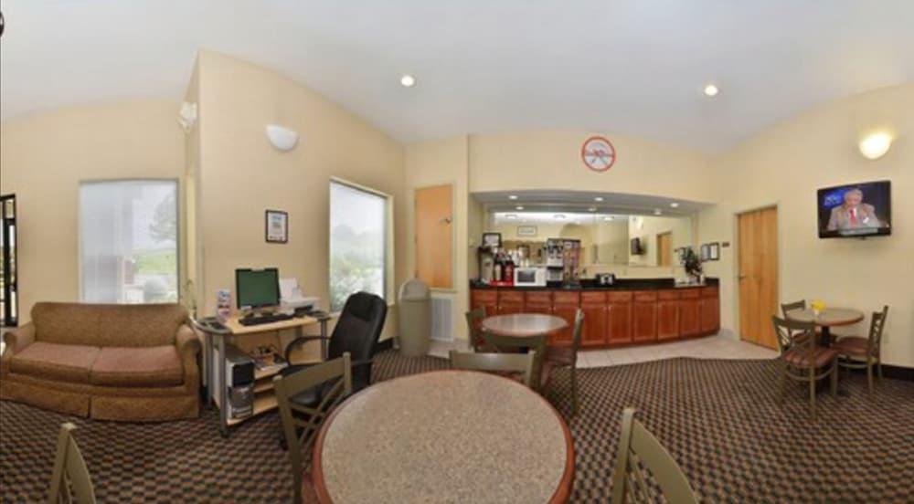 Sleep Inn & Suites Тускалуса Экстерьер фото